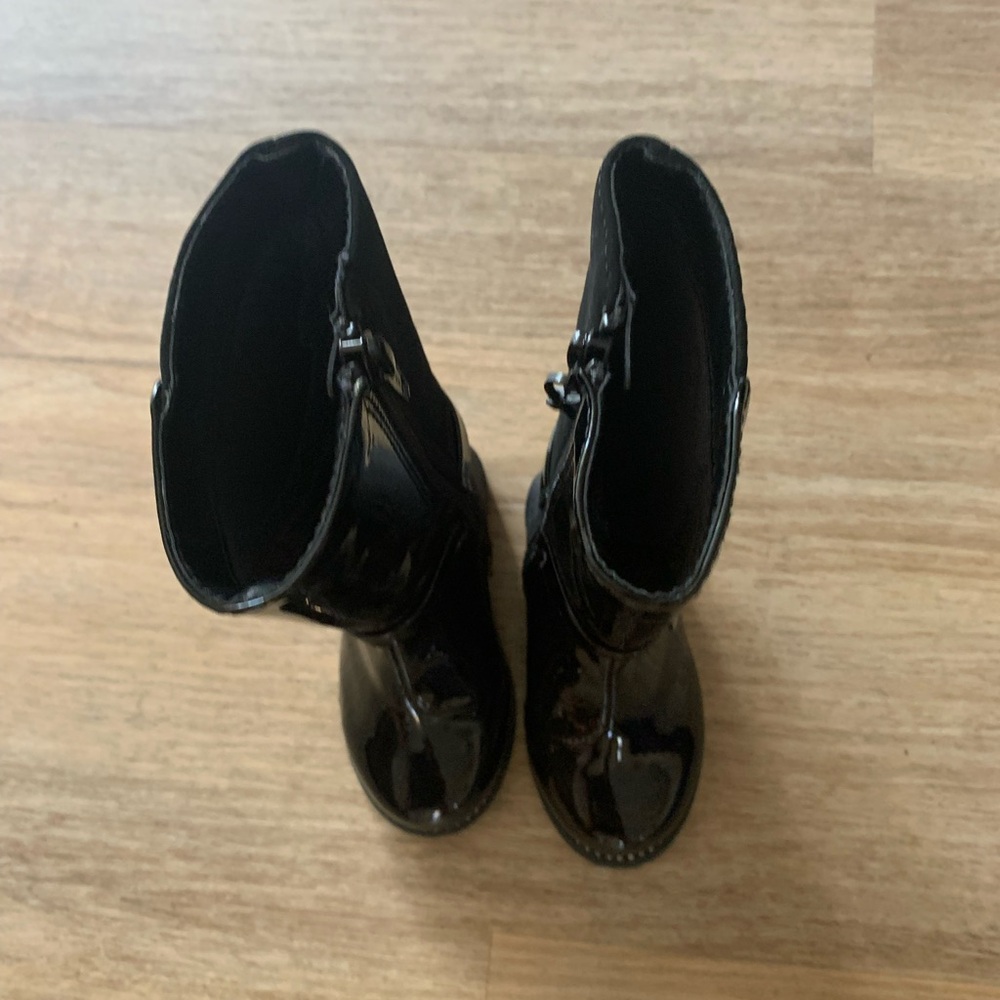 The Children's Place Shiny Black Kids Boots